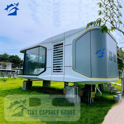 TINY Capsule House Model E6